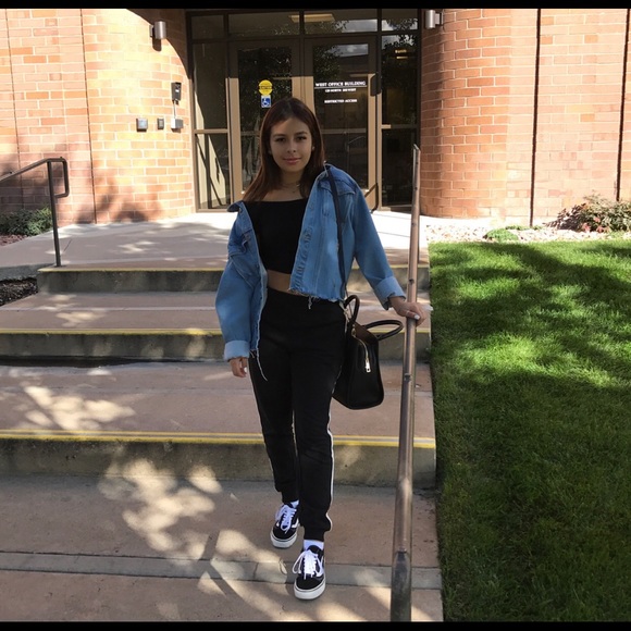 Sweats - Picture 1 of 4